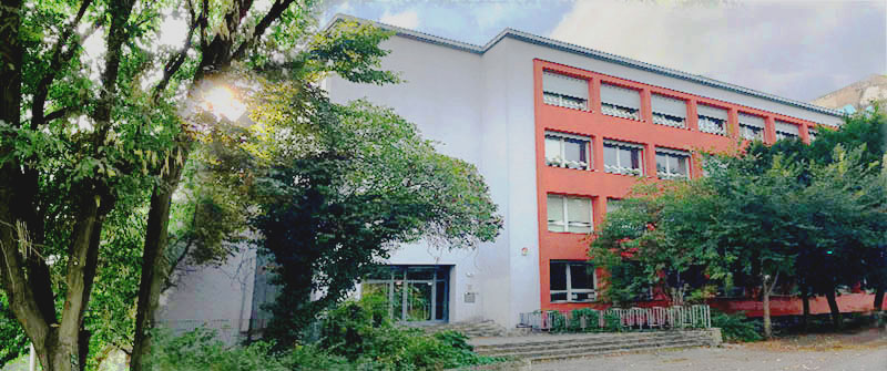Schulsozialarbeit an der Adolf-Reichwein-Schule, Sonderpädagogisches Förderzentrum mit dem Förderschwerpunkt „Lernen“, Berlin Neukölln, Schulgebäude Schulsozialarbeit an der Adolf-Reichwein-Schule, Sonderpädagogisches Förderzentrum mit dem Förderschwerpunkt „Lernen“, Berlin Neukölln, Schulgebäude