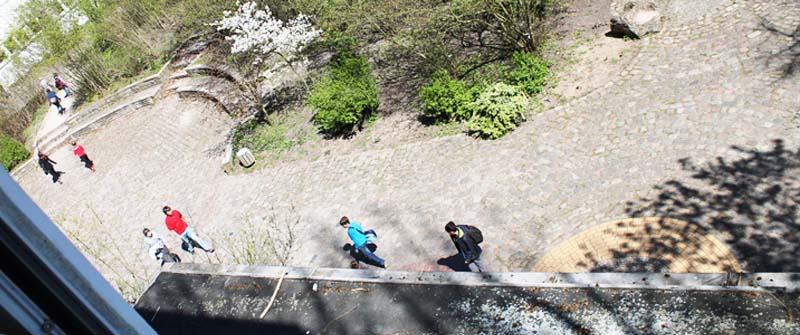 Schulsozialarbeit an der Schule am Wildgarten, Grundschule und Schule der Sekundarstufe I mit dem Förderschwerpunkt „Lernen“, Berlin Treptow-Köpenick, Schulhof Schulsozialarbeit an der Schule am Wildgarten, Grundschule und Schule der Sekundarstufe I mit dem Förderschwerpunkt „Lernen“, Berlin Treptow-Köpenick, Schulhof